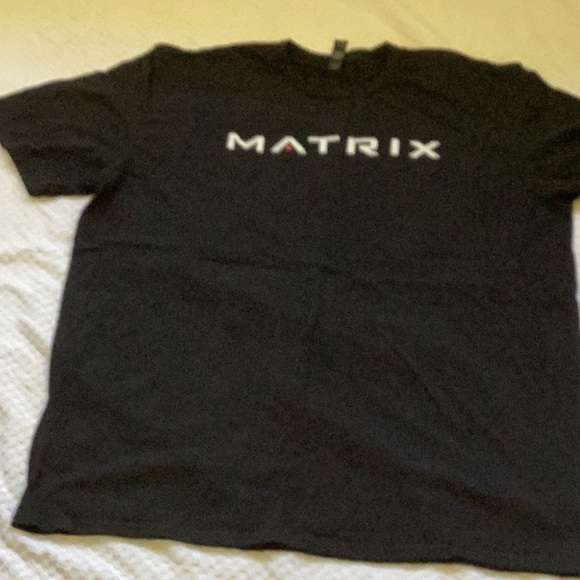 MATRIX TEE - Picture 1 of 3